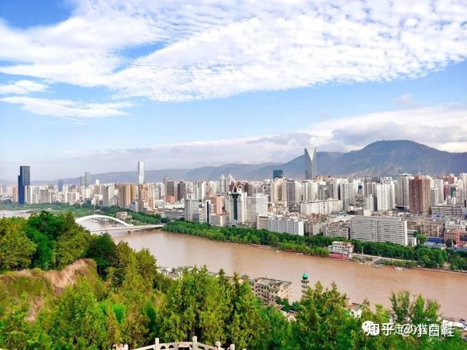 第一次去兰州怎么玩？吃玩住行全攻略，超实用 - 知乎