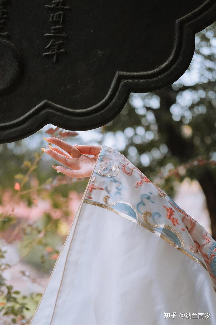 古人把男女之事,称之为“云雨”,这是为何?“云雨”到底是什么 - 知乎