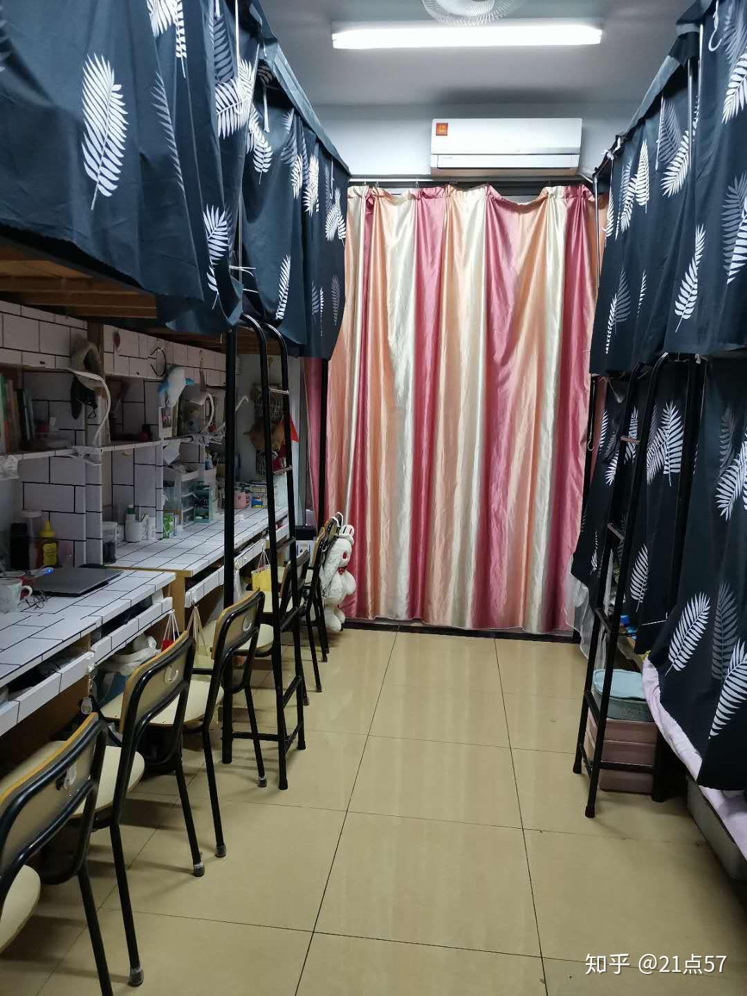 有衢州学院的宿舍图片吗