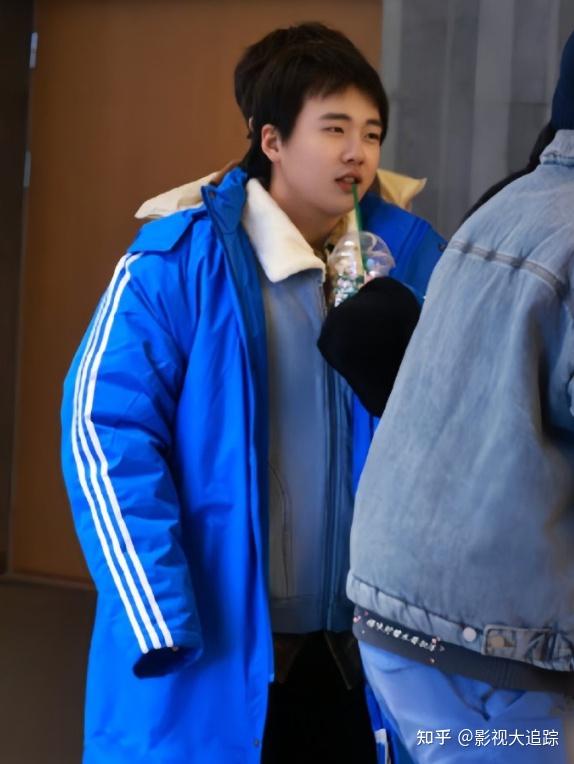 请问大家怎么看待郭麒麟越来越多的综艺? - 知乎
