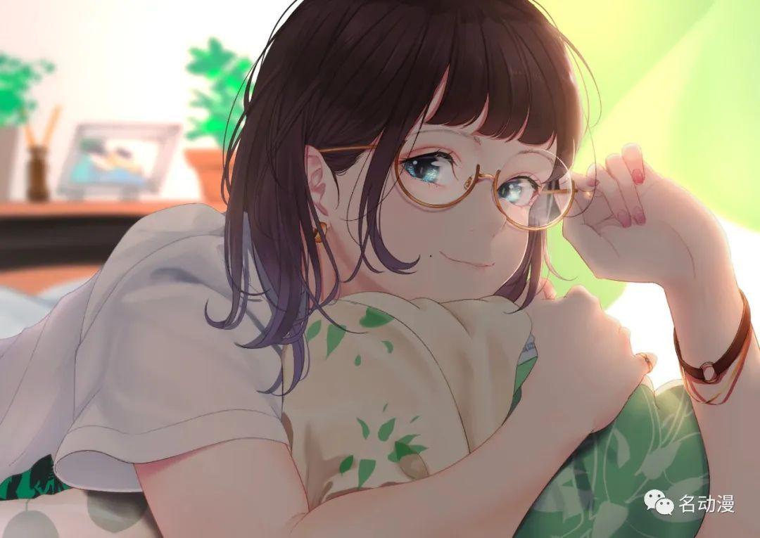 眼镜控进来推眼镜动作还会暴露性格你是哪一款