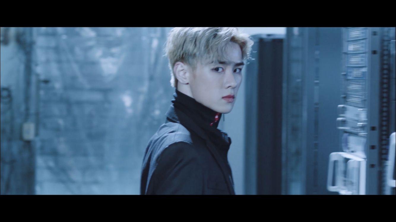 如何客观地评价威神v队长钱锟的长相