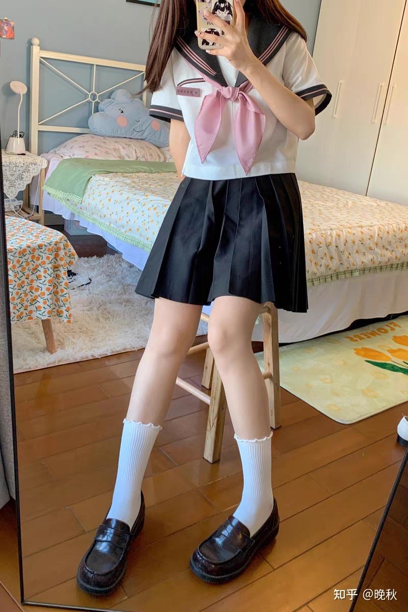 女生穿棉袜的脚有多好看? - 知乎