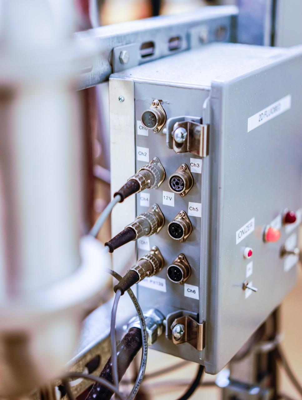 2. 端子连接技巧