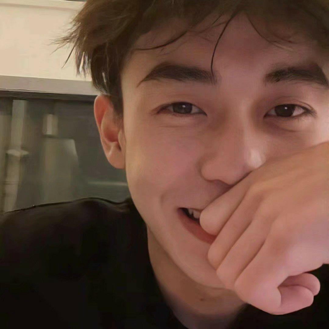 有哪些感觉超级nice的男孩子用的头像