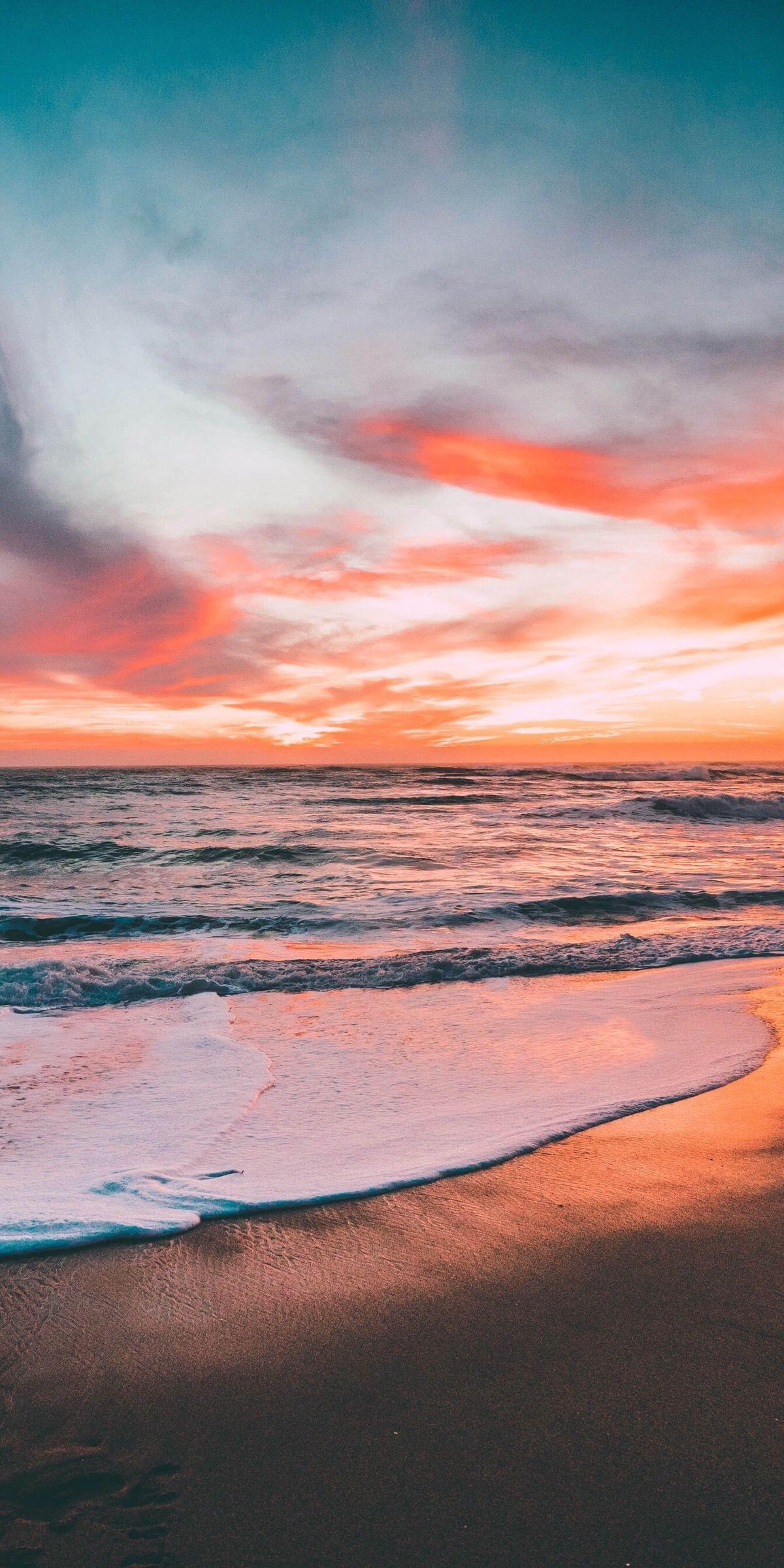 壁纸也一起放出来了给大家推荐一个壁纸app,不超过10m的良心app,cuto