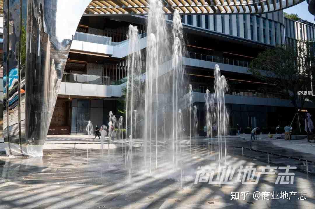 CRR百图斩|第一时间走进深圳万象食家 - 知乎