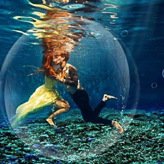 有没有女生沉溺深海的头像