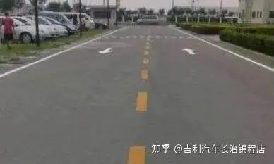 不是所有“虚线”都能变道,小心3分起步 - 知乎
