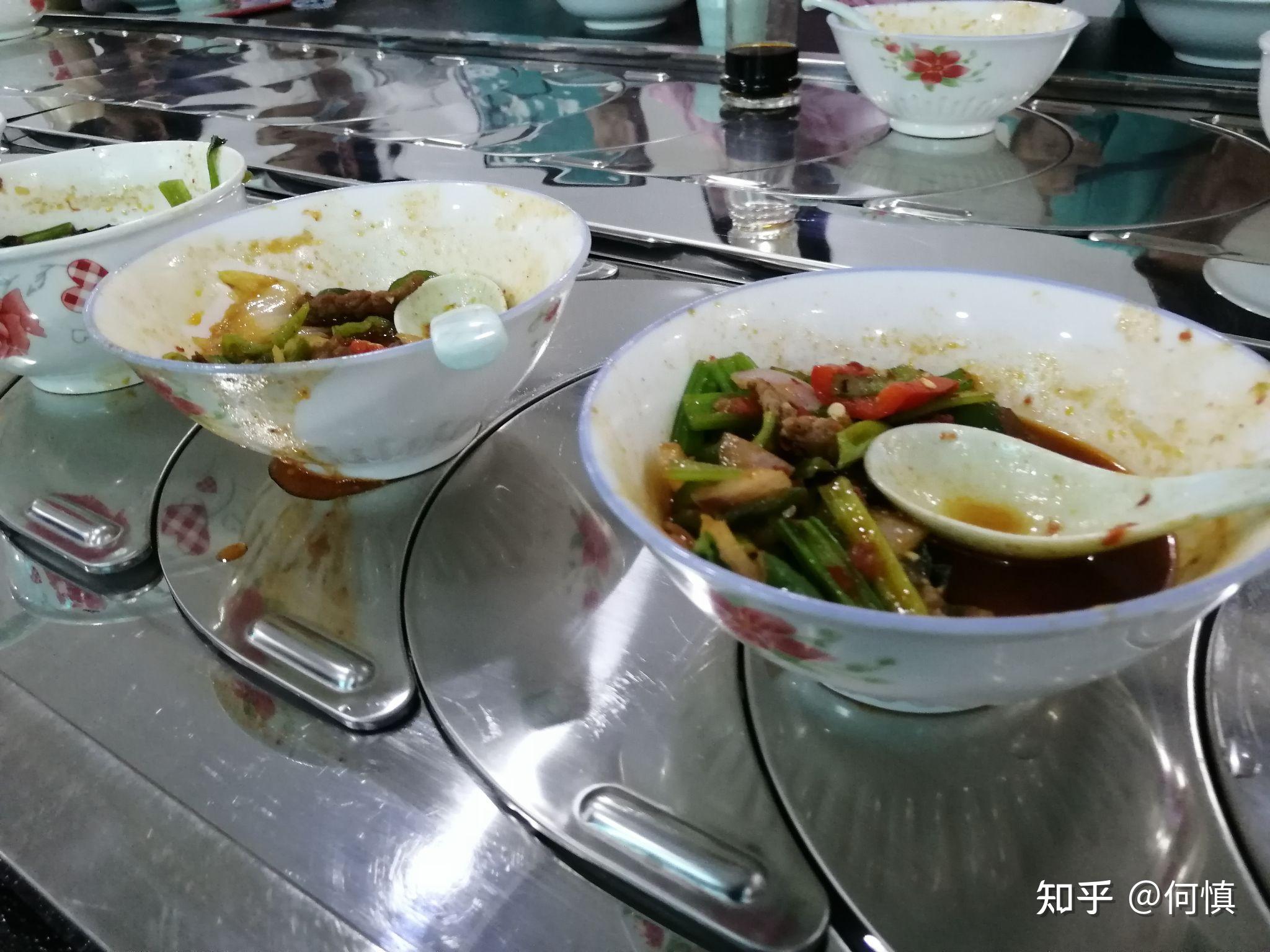 请问“公筷母匙”中的“公”和“母”是什么用法? - 知乎