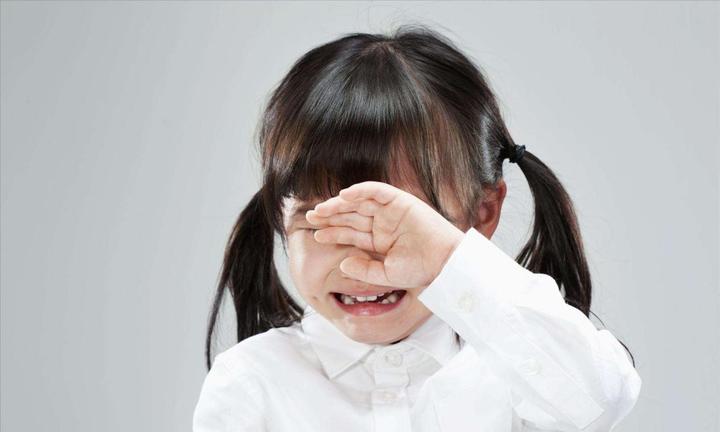 孩子哭的时候应不应该哄？ - 知乎