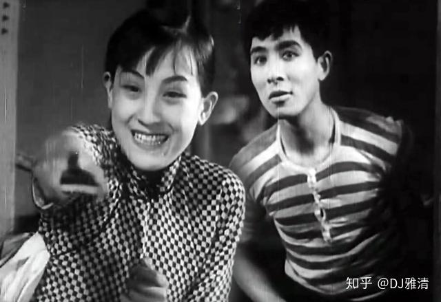 相貌英俊的电影大师25岁成名28岁成就赵丹周璇69岁去世女儿也是明星