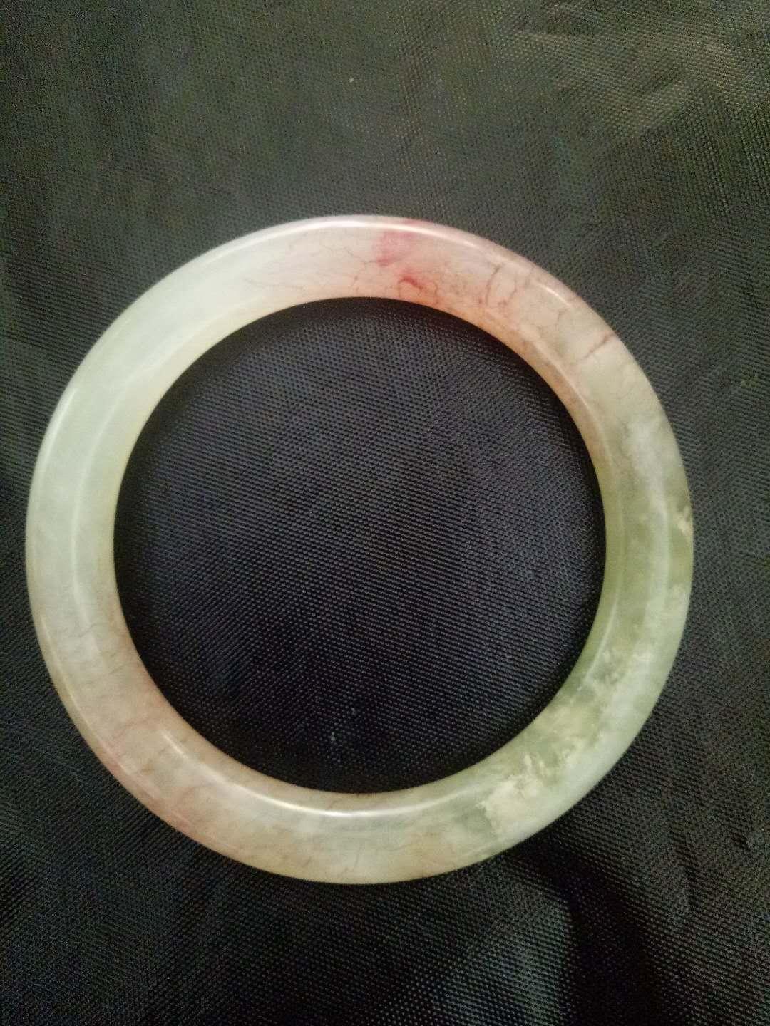 价值连城的血玉手镯横空出世