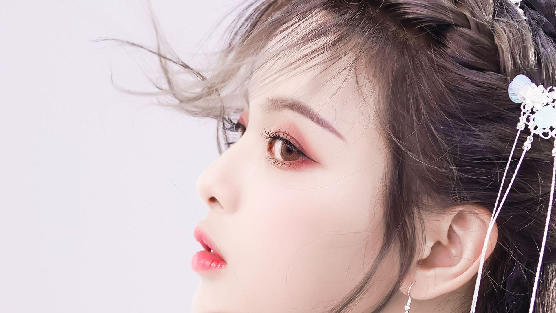 村民们都收藏了哪些杨超越1080p以上分辨率的电脑桌面或者手机壁纸?