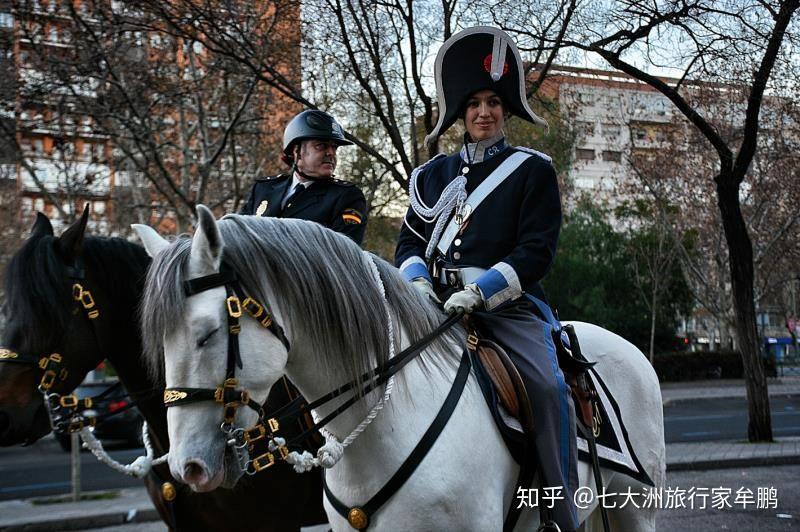 馬德里(西班牙語:madrid)是西班牙首都及最大都市,也是馬德里自治區