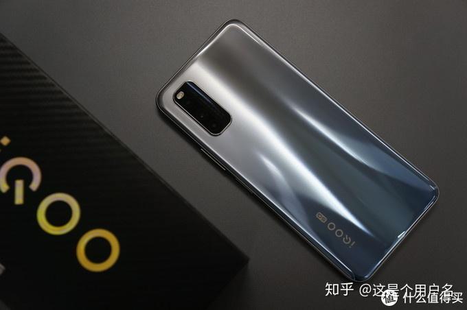 我买了iqooz1realmex7pro红米k30ultra我把天玑1000三剑客集齐了