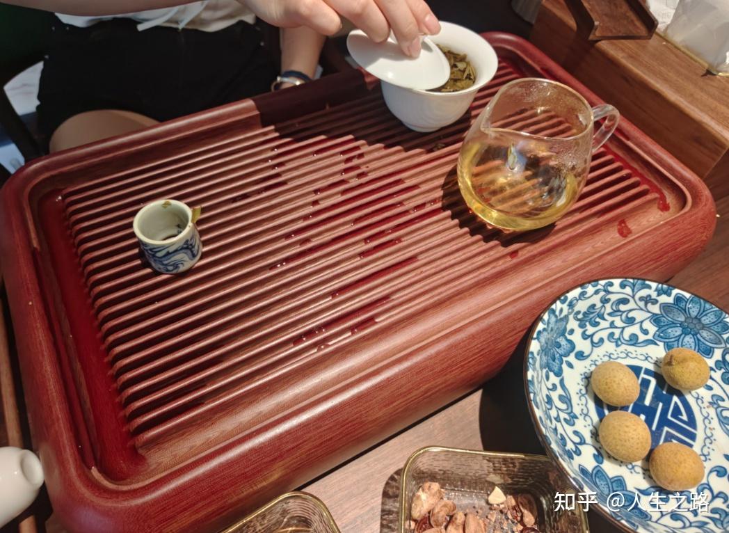 彩民爱好者助长了我的认知,我差点被自己蠢哭