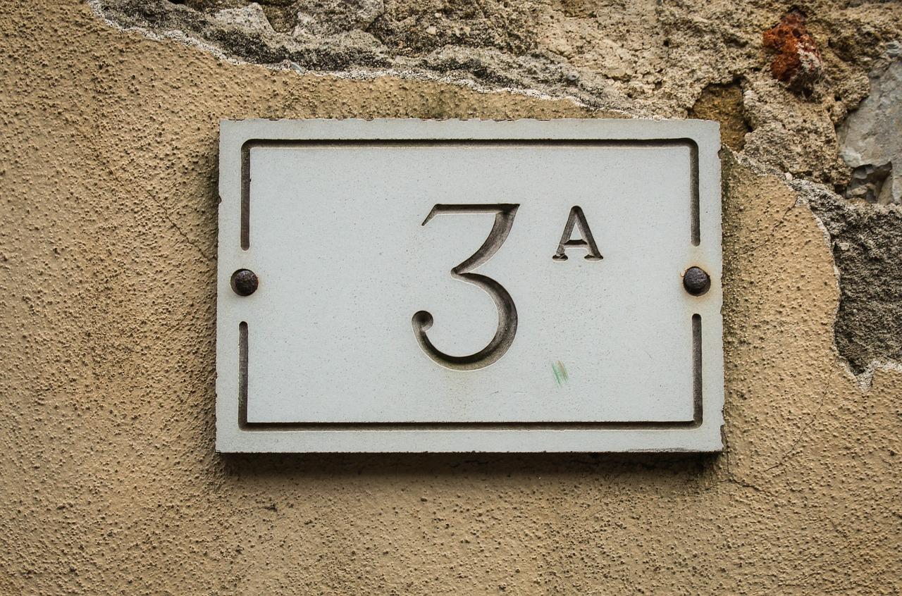 爸爸的细心教导