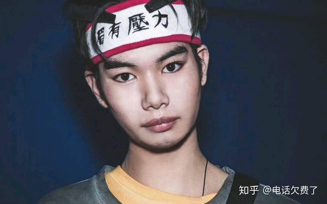 为什么我觉得黄明昊越长越丑了