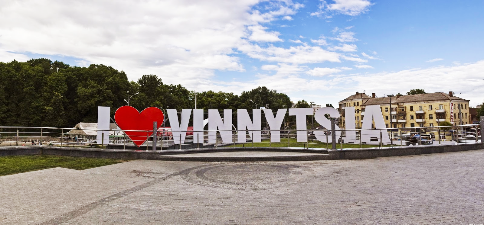 音乐学师范专业考研还是出国留学?