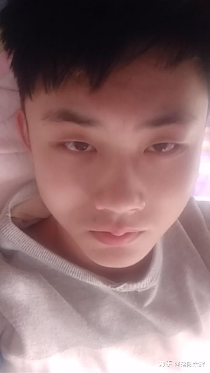 方脸男生真的特别丑吗