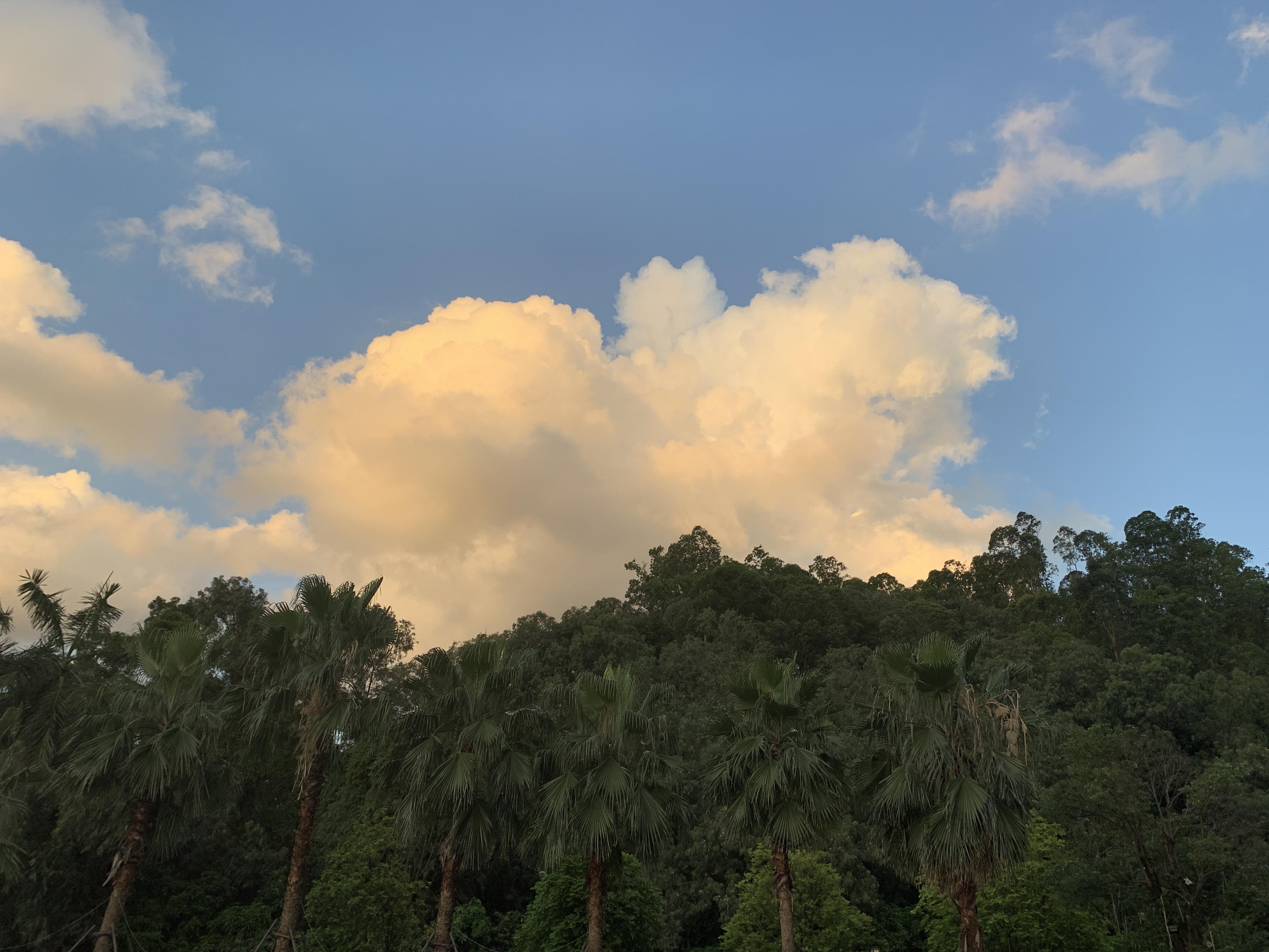 能不能分享一张你手机相册里最美的天空照? - 知乎