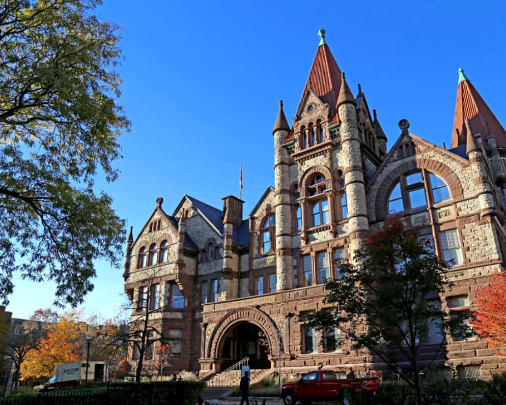 多伦多大学主校区8个风格迥异的college到底怎么选,看这一篇就够了!