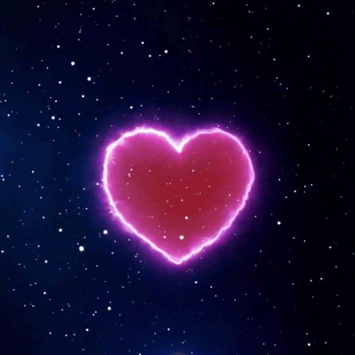 每一个善举都是增加光与爱的能量流动用行动去显化更好的未来用爱去