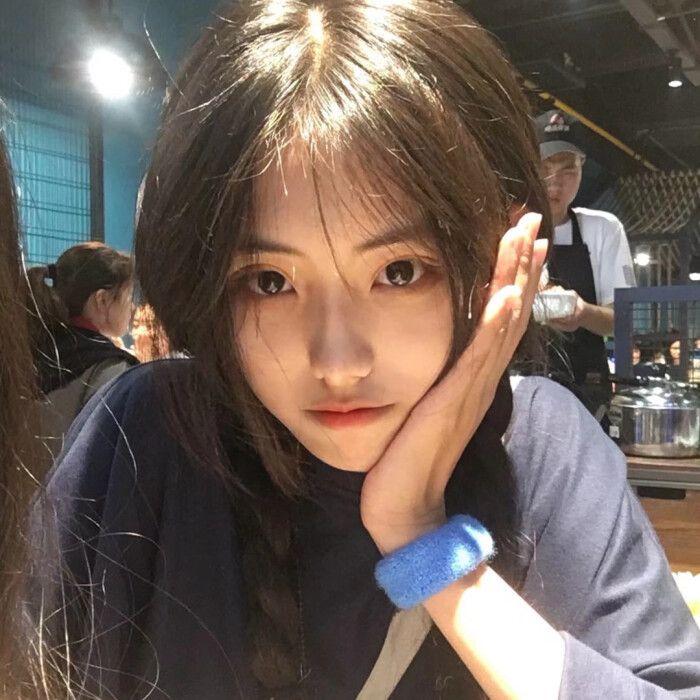有哪些男生可以用的女生头像