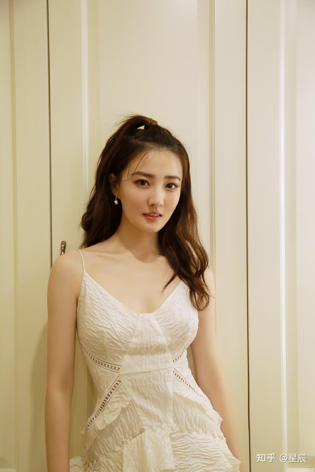 明星图集徐璐美图写真