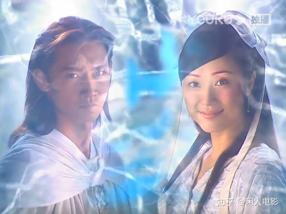 2000年到2010年,这十年是内地电视剧的黄金十年,电影还没有大行其道.