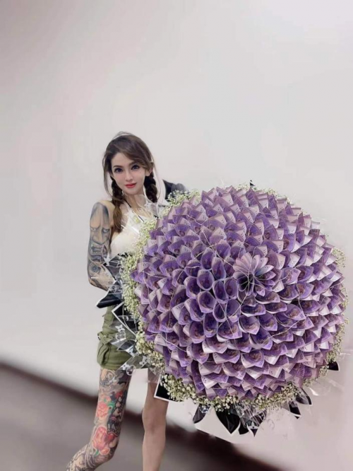 纹身女神kinki ryusaki卢凯琪出轨神棍kelvin ong ong