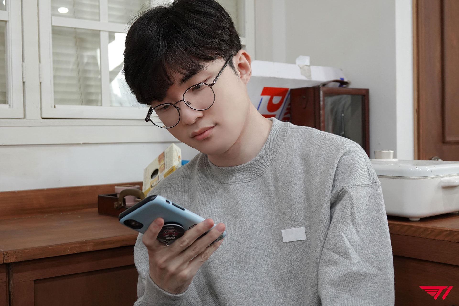 有没有faker的手机壁纸