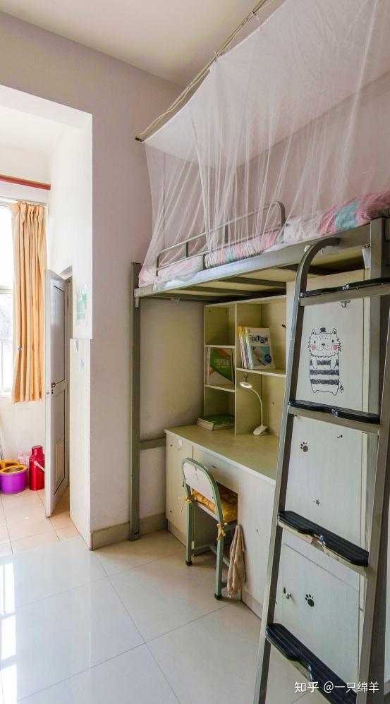 昆十中求实校区的宿舍怎么样? - 知乎