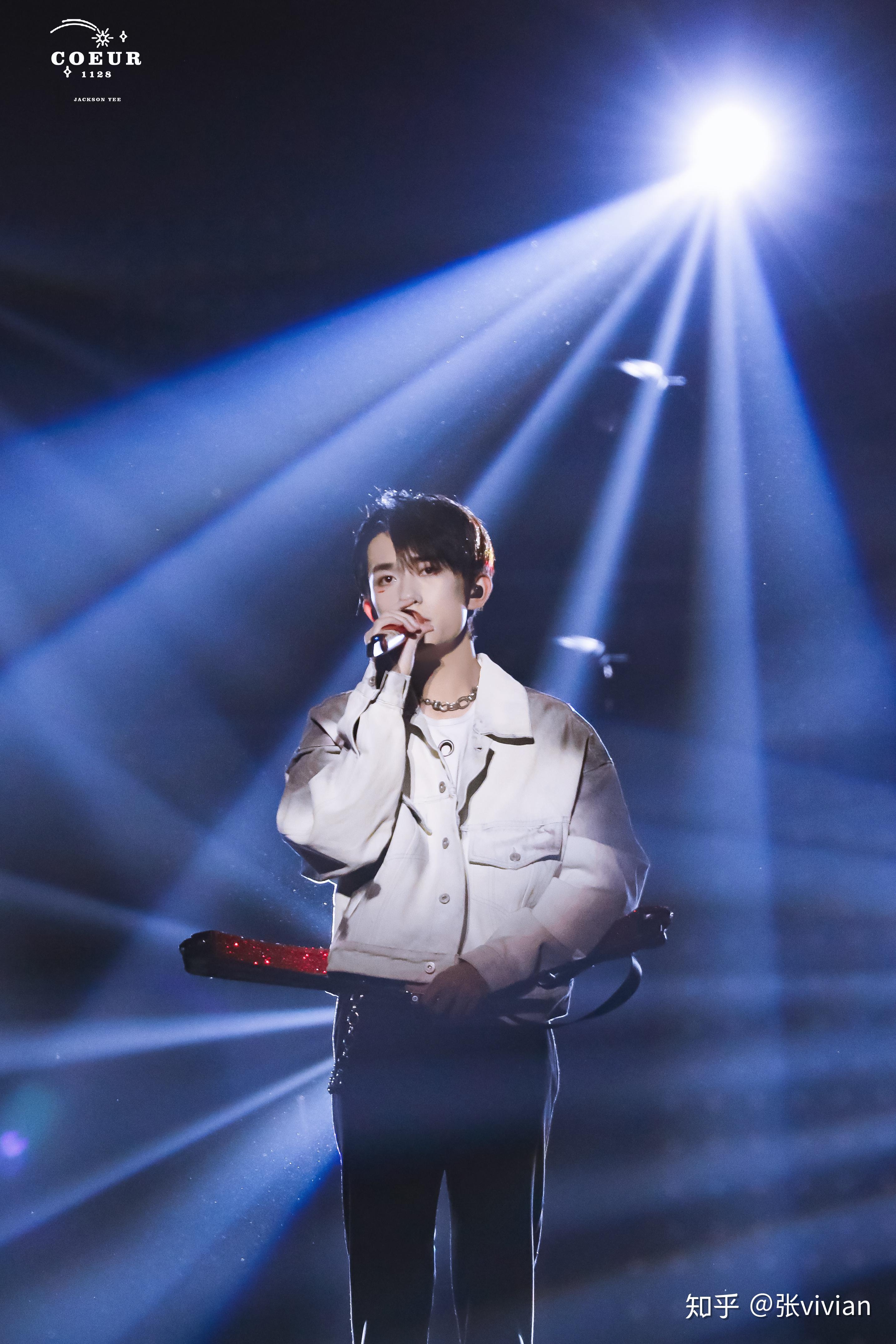 易烊千玺玊尔演唱会门票多少钱 v2-9fe1dd2d2feb14eeb6d62d91c7a8a41b_r.jpg