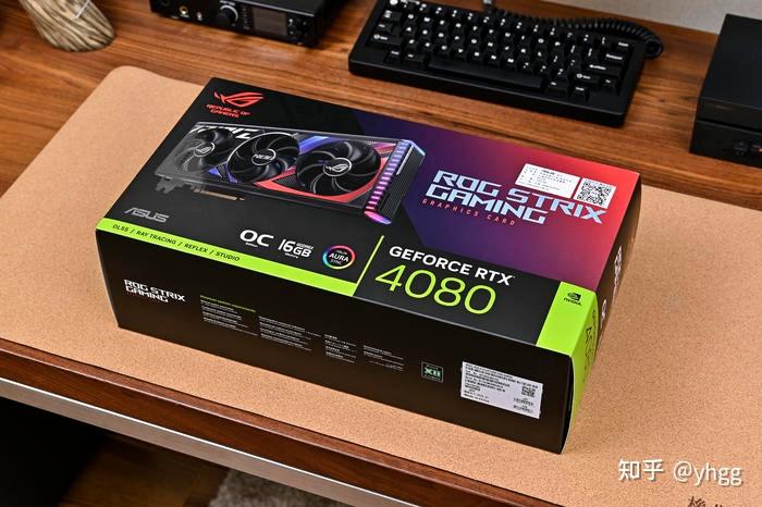 显卡同样来自华硕玩家国度 asus rog strix rtx 4080 o16g gaming