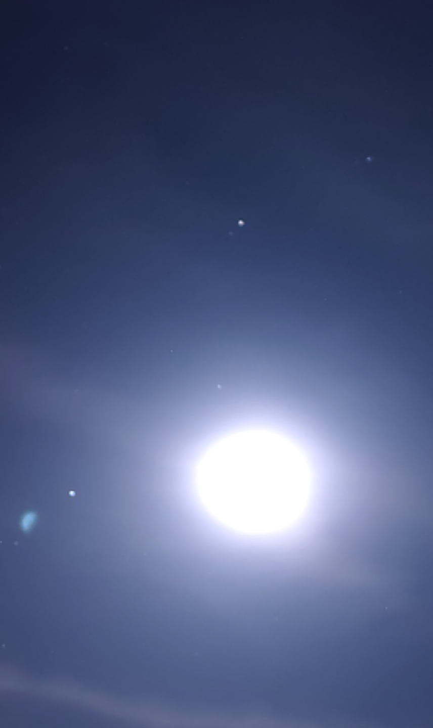 太阳旁边这颗星星是什么