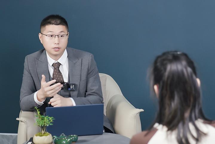 粉丝咨询：忍不住去翻看前任们的社交平台，怎么办？ - 知乎