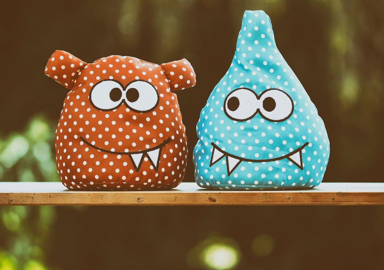 毛绒娃娃如何挂