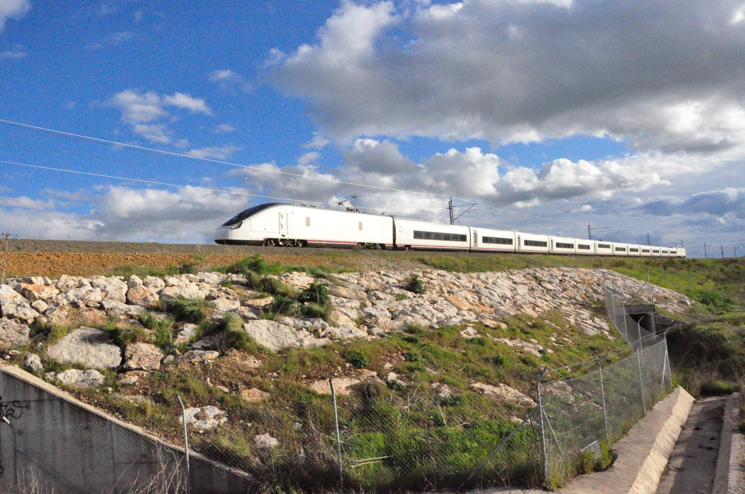 轨道交通丨西班牙高速列车talgoavril将于11月投入商业运营