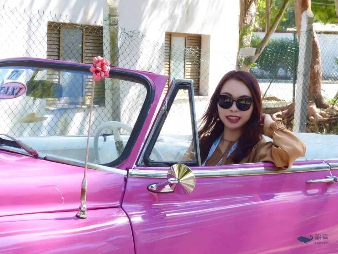 船客领队eliane在五彩斑斓的世界中遇见被时光定格的古巴