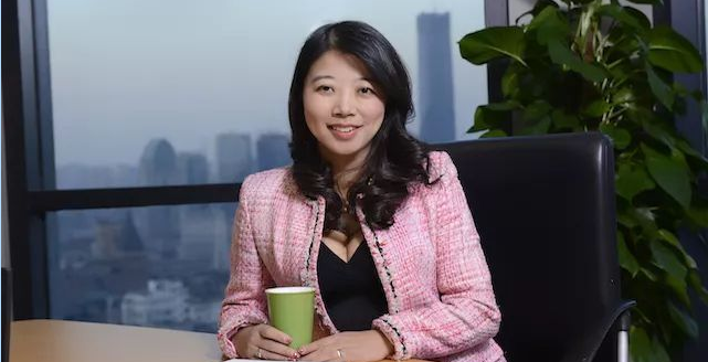 从复旦学霸到海归女神她扎根德勤26年升任副ceo工作和婚姻一样你不能