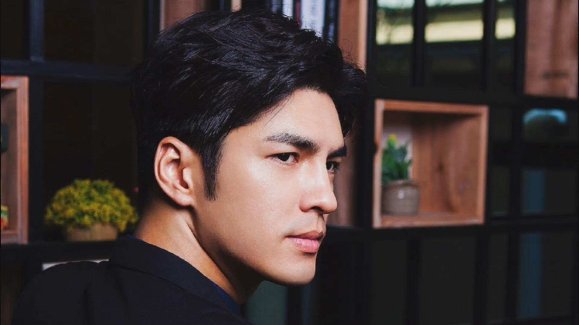 如何评价演员and模特徐峰