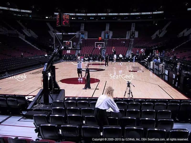 10月3日开拓者首场季前赛波村儿新朋老友们观战集结号吹响