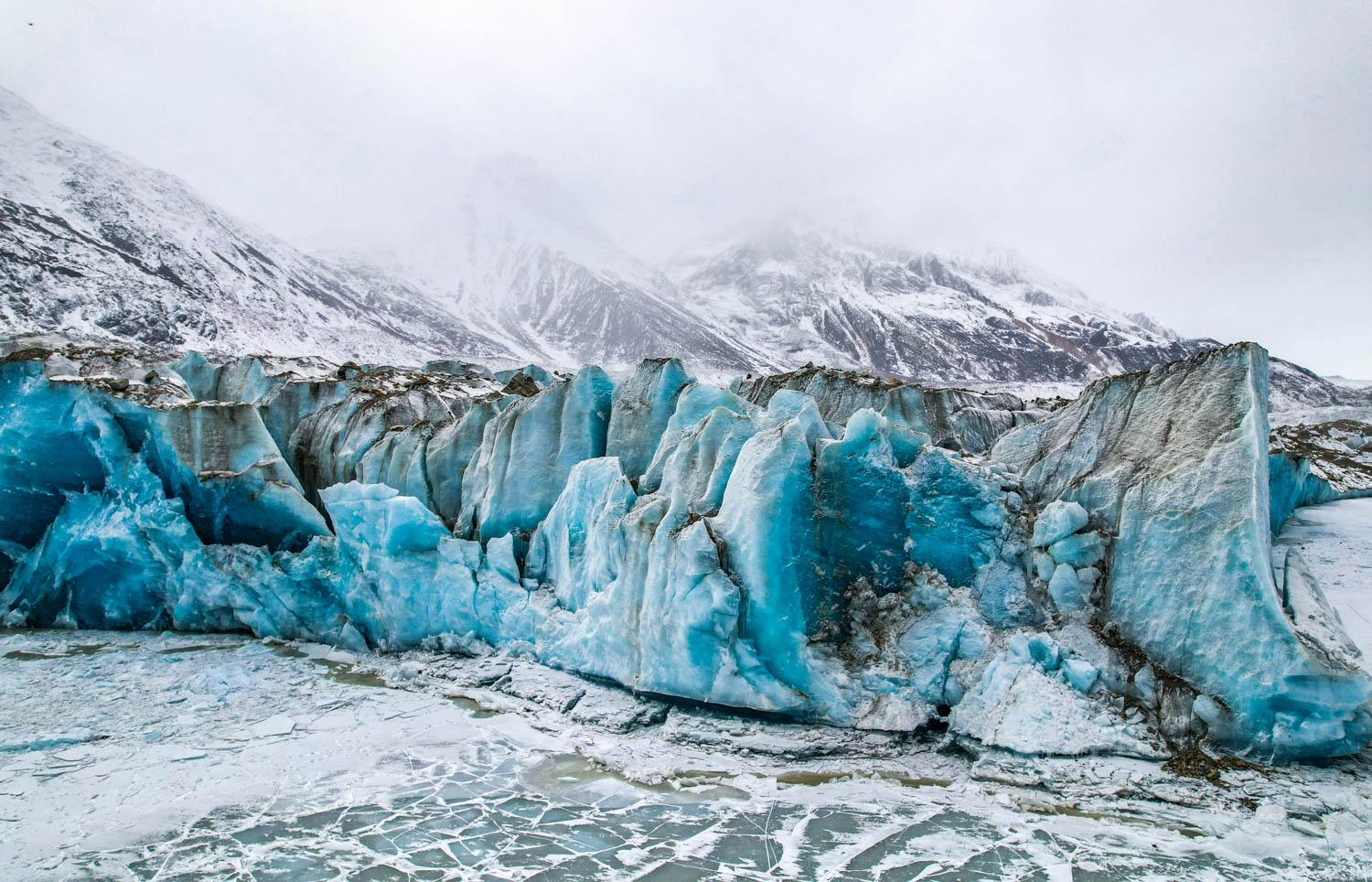 西藏也有南极一样的冰川被誉为世界三大冰川之一玩到不想走