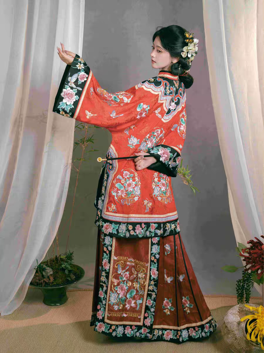 清朝衣服女装真实图片图片