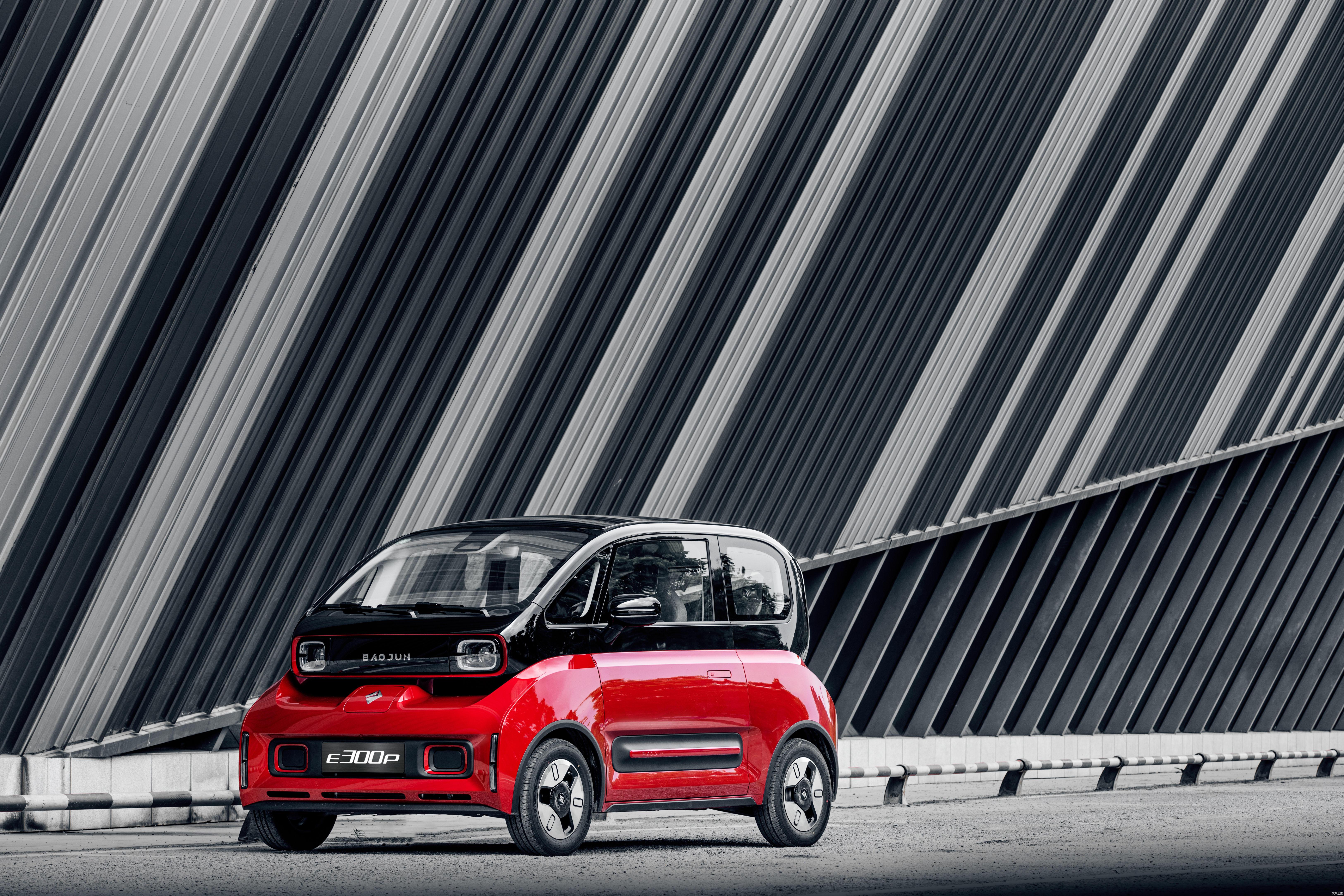 宝骏e300e300p上市648848万元女王座驾305km续航香不香