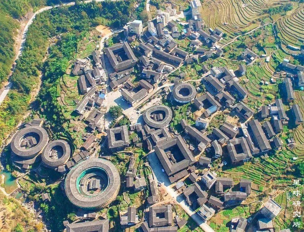 摄影师@刘艳晖)▼围屋(江西赣州龙南客家围屋