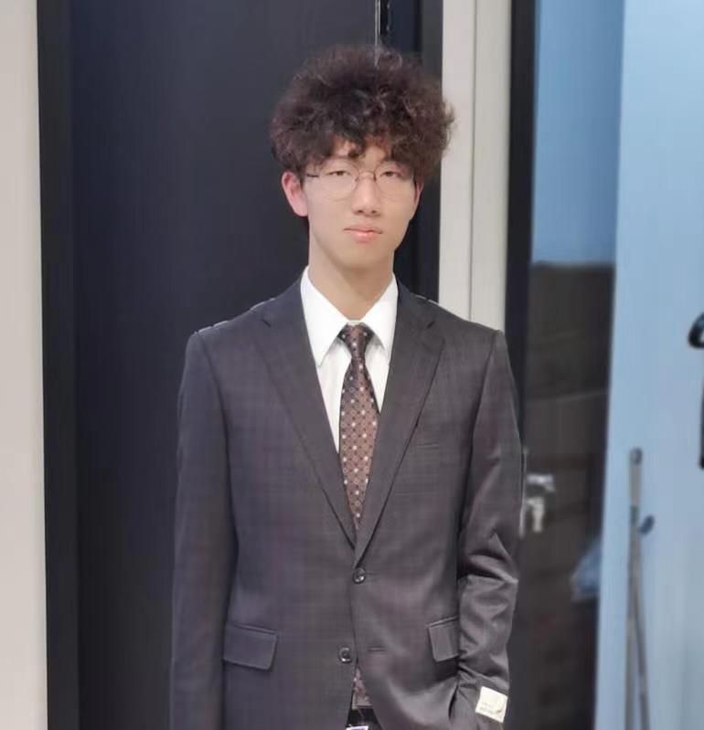 姓名:陈熙隆绩点:4.