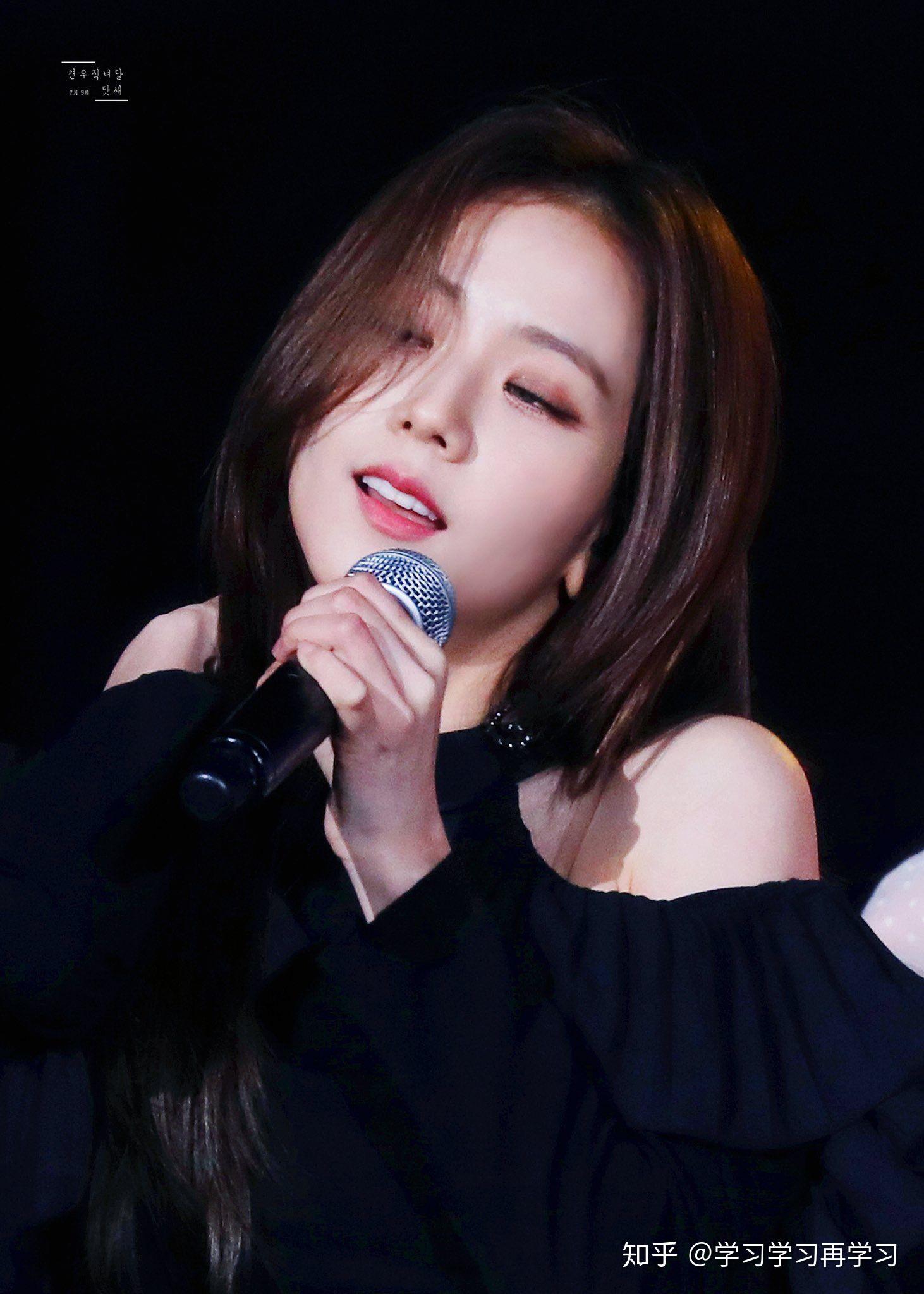 blackpink成员jisoo的哪场表演是你心中的白月光,哪里是你们爱情开始